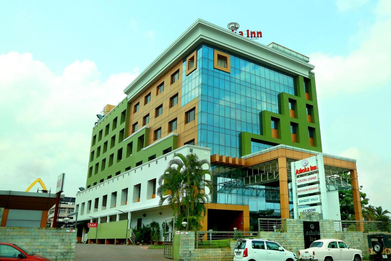 Ashoka Inn Thrissur Bagian luar foto
