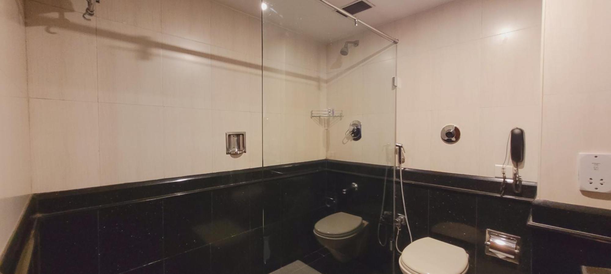 Ashoka Inn Thrissur Bagian luar foto