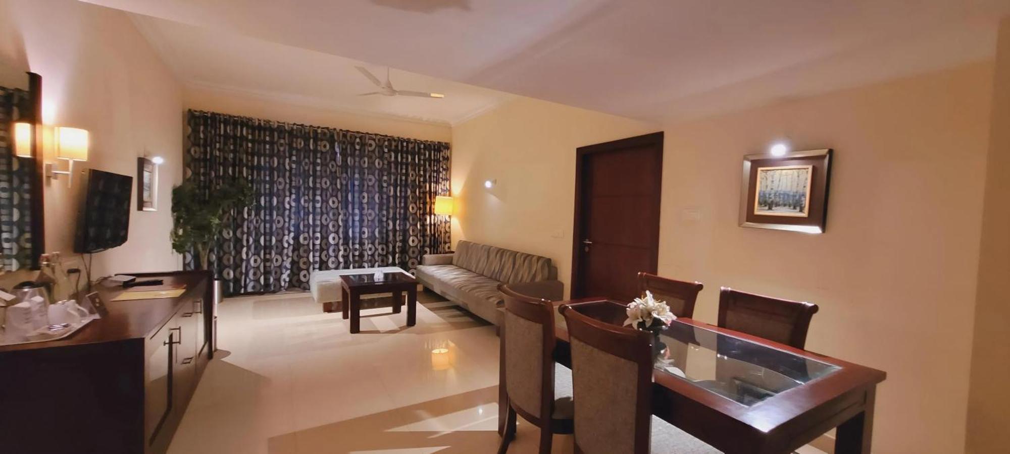 Ashoka Inn Thrissur Bagian luar foto